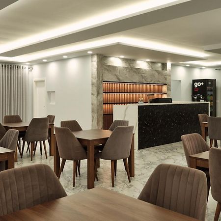 Montflux Hotel Boks ภายนอก รูปภาพ