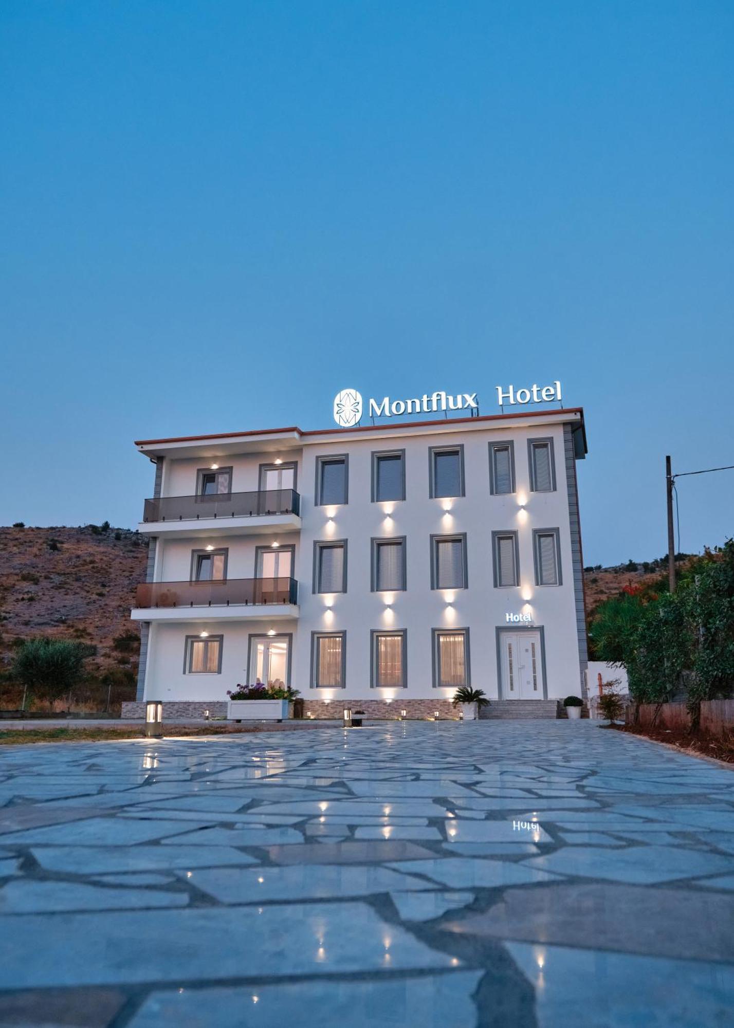 Montflux Hotel Boks ภายนอก รูปภาพ